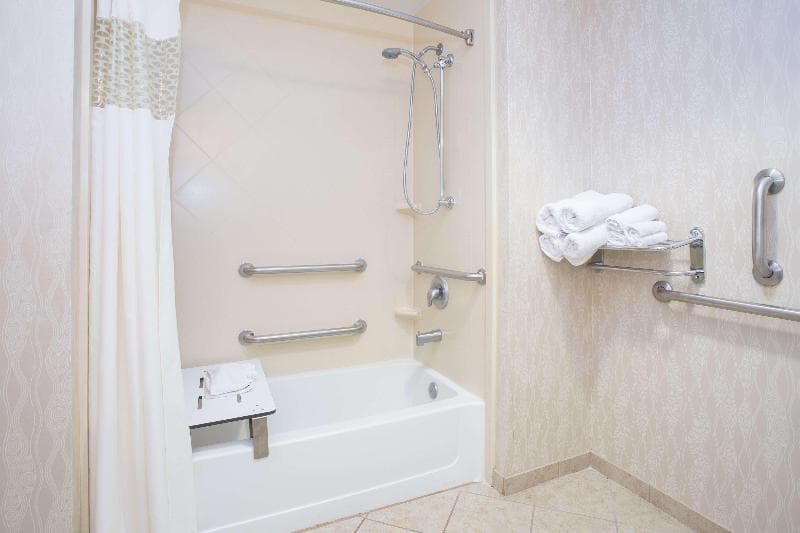 Hampton Inn Santa Rosa 3