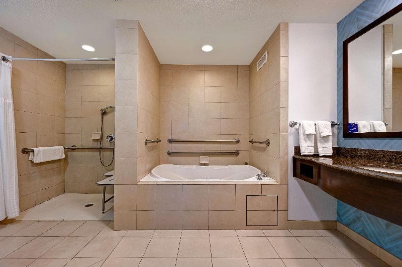 Hilton Garden Inn San Bernardino 5
