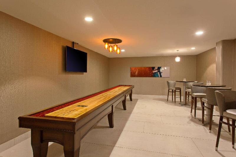 DoubleTree by Hilton Hotel San Bernardino 3
