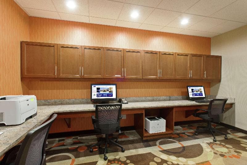 Hampton Inn & Suites Seattle-Airport/28th Ave photo 1