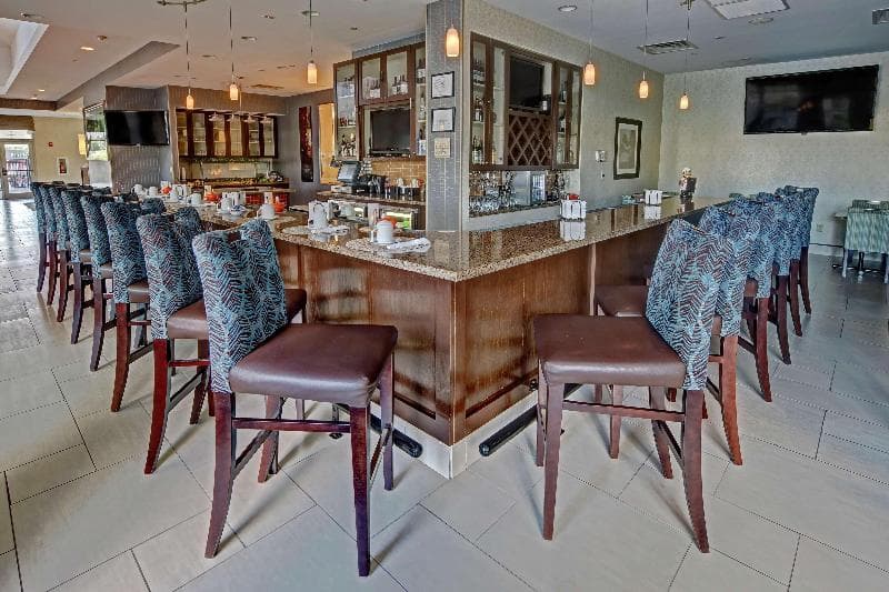Hilton Garden Inn Tulsa Midtown 2