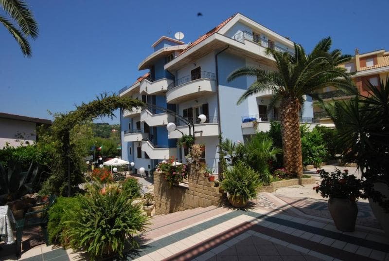 Villaggio Verde Cupra 3