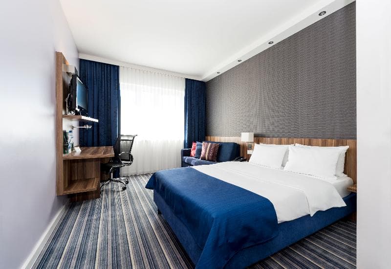 Holiday Inn Express Augsburg 4