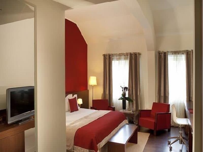Hôtel & SPA Les Pléiades 4
