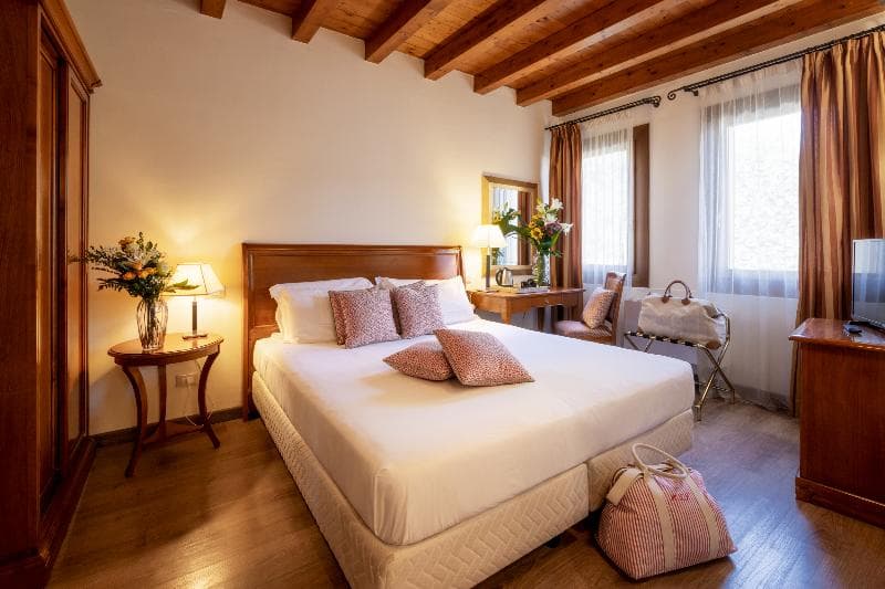 Venice Resort photo 1