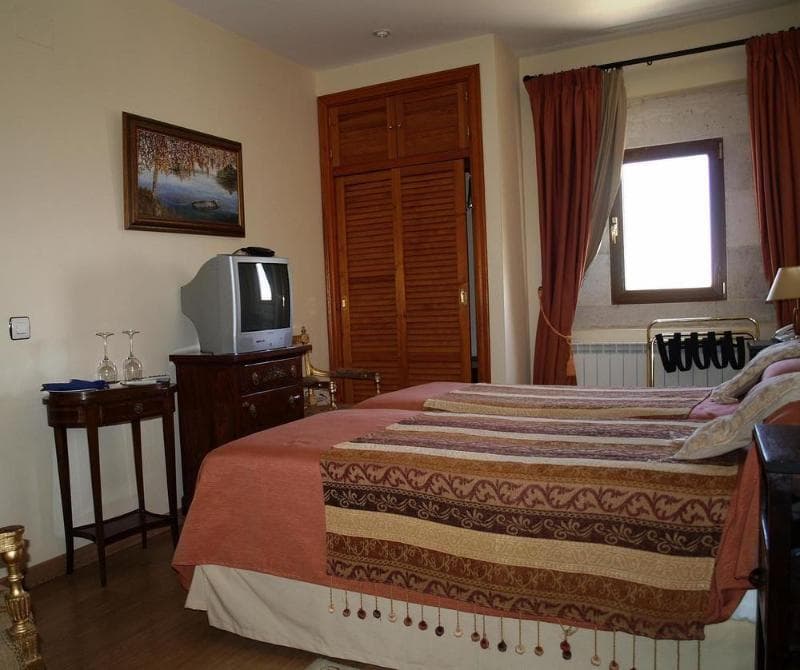 Residencia Real Castillo de Curiel photo 1