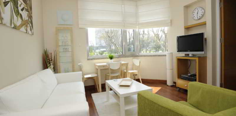 Taxim Suites Hotel 4