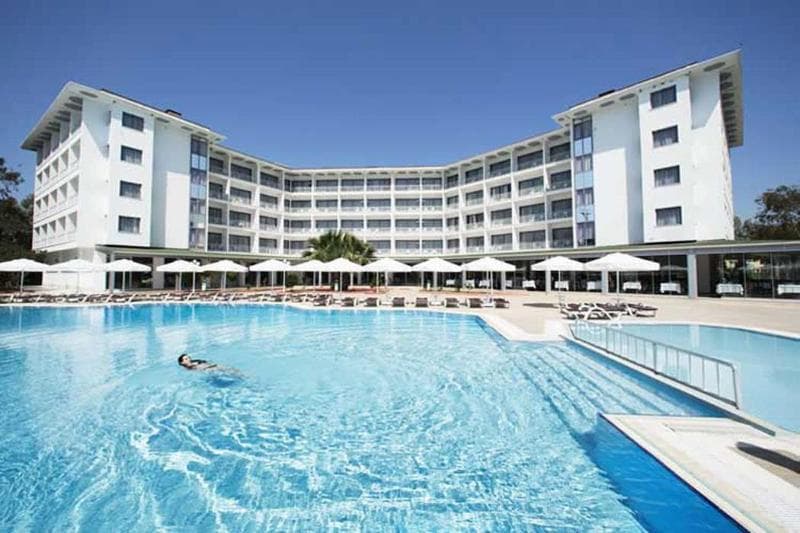 Le Monde Beach Resort & Spa photo 1