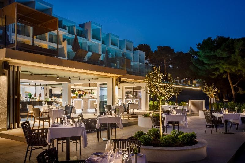 Valamar Carolina Hotel & Villas 3