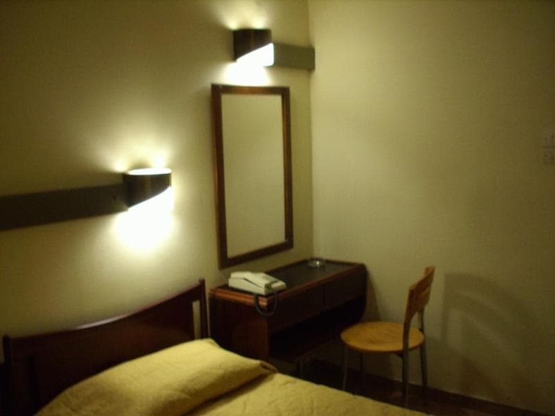 Claridge Hotel 5