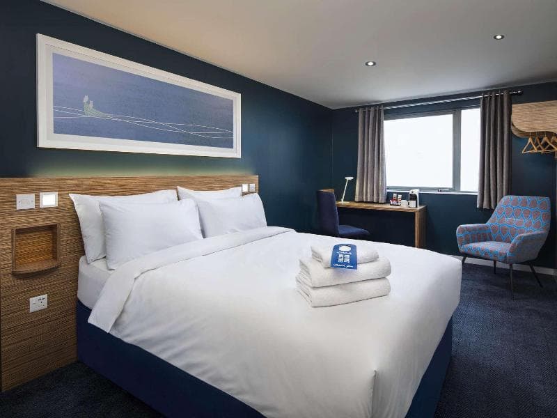 Travelodge Edinburgh Central Queen Street 5