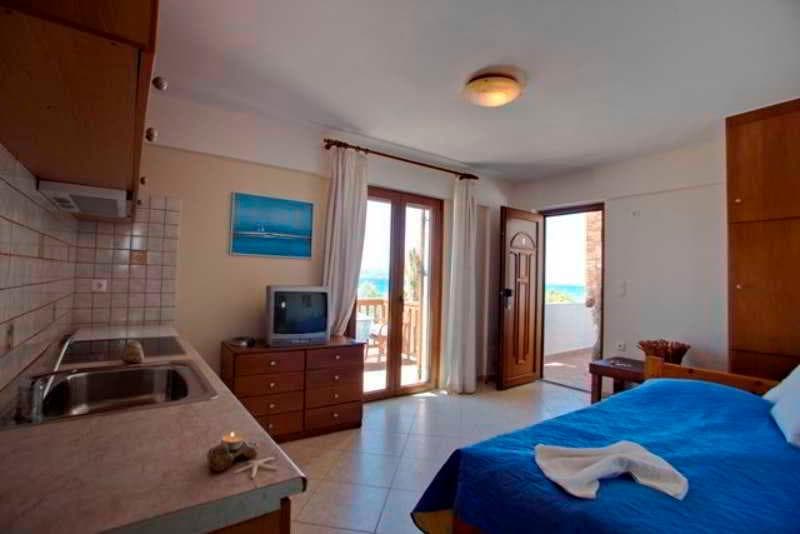 Agia Anna Studios 3