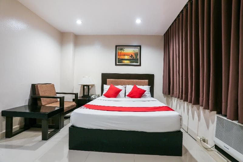 Paragon Tower Hotel 3