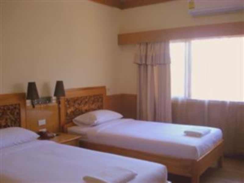 Baan Thai Resort Golden Triangle (Adults only) 3
