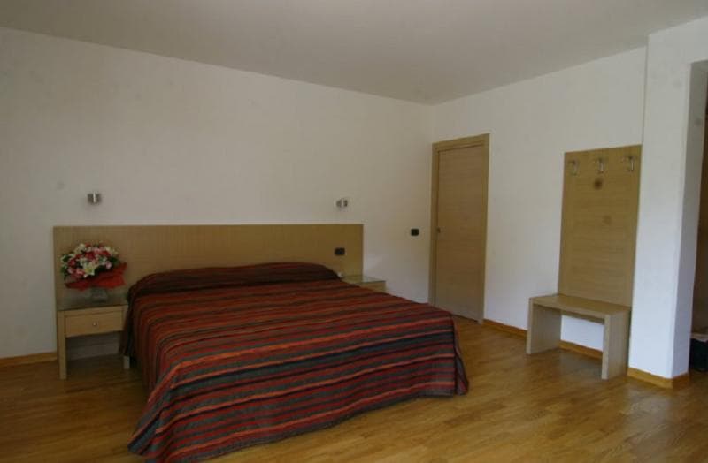 Oasi 4