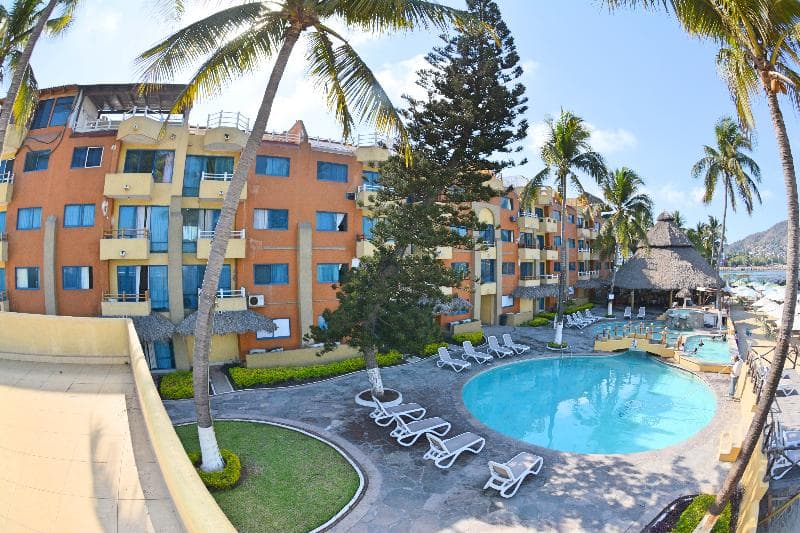 Hotel Marina Puerto Dorado 5