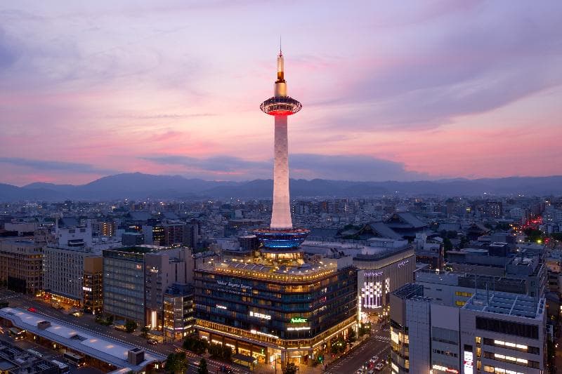 Kyoto Tower 3