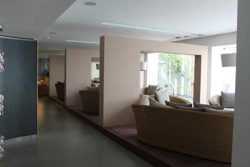 The Palace Boutique Hotel 4