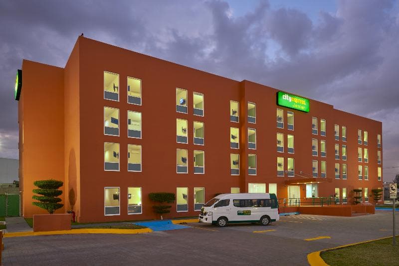 City Express Junior Guadalajara Periférico Sur 2