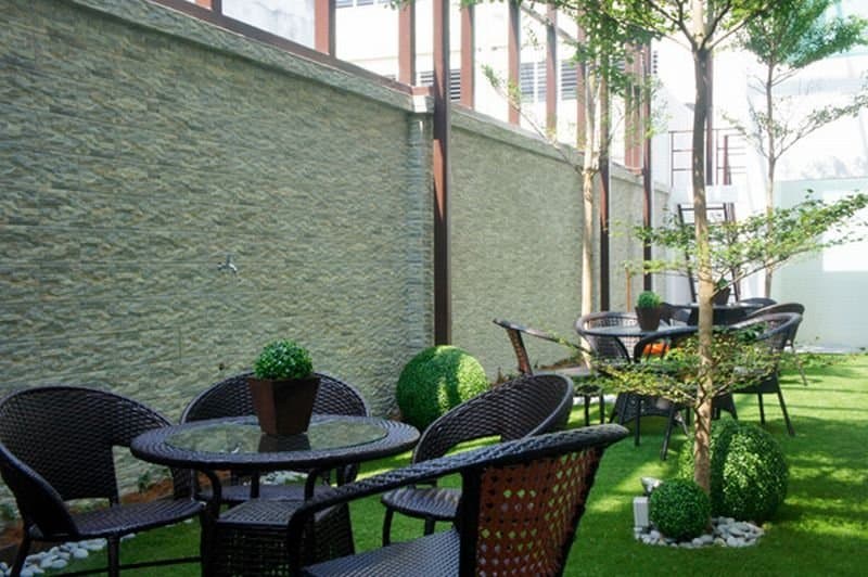 V Garden 2