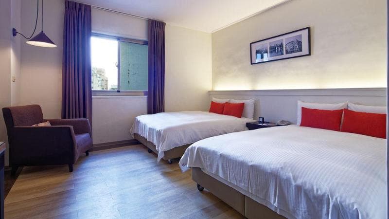 53 Hotel 2