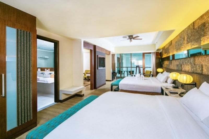 The Bellevue Resort 2