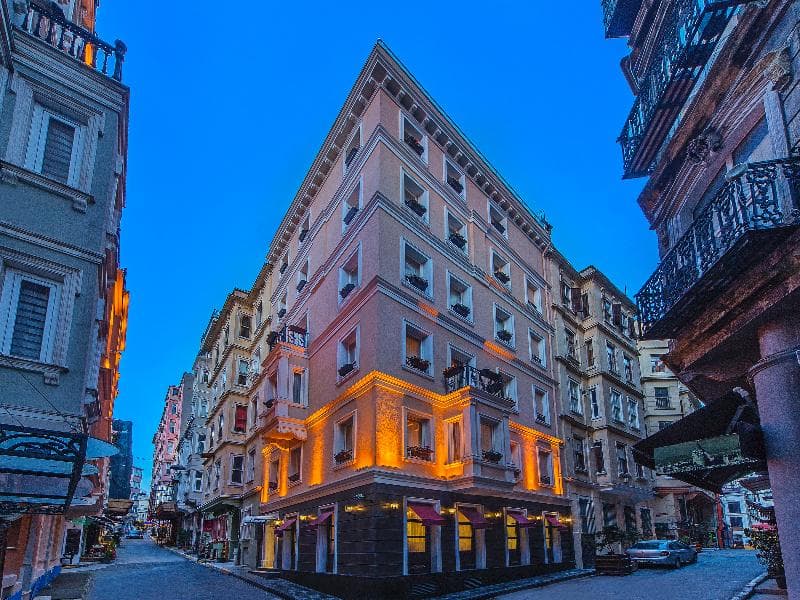 Meroddi Pera Flats 5
