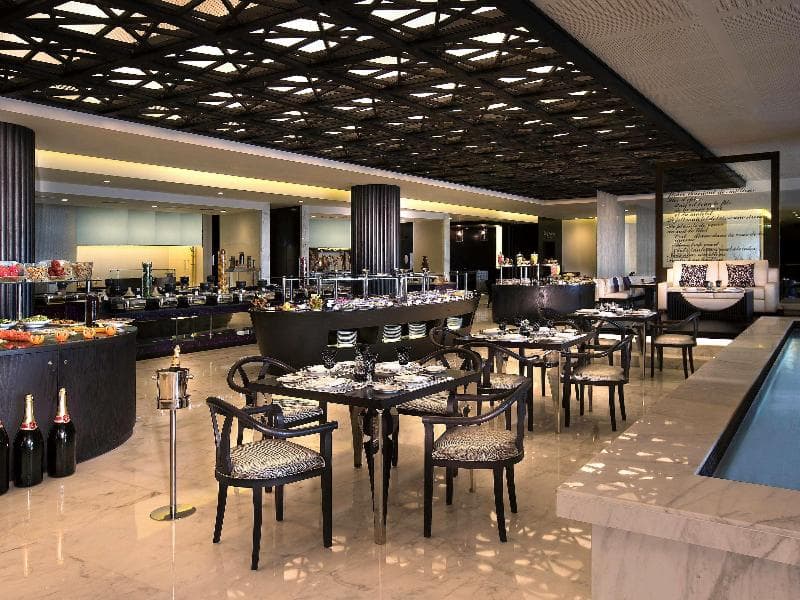 Sofitel Abu Dhabi Corniche 4