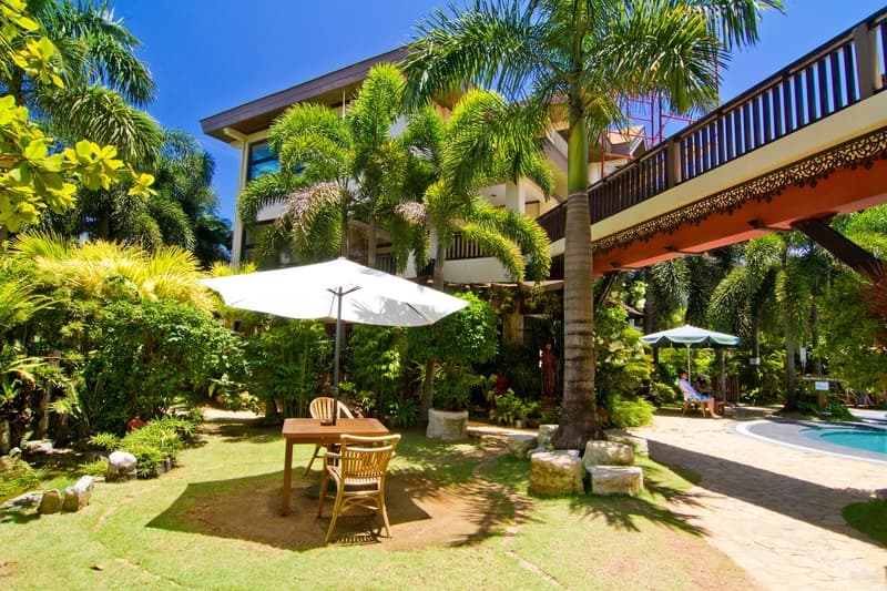 Boracay Tropics Resort Hotel 3