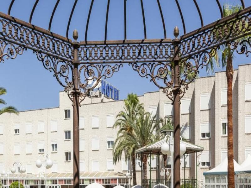 Hotel ILUNION Las Lomas photo 1