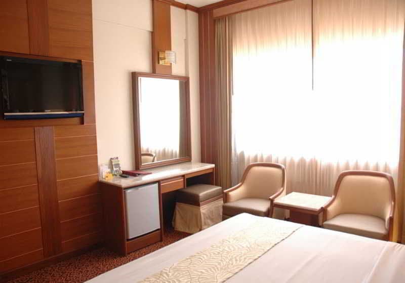 Richly Villa 5