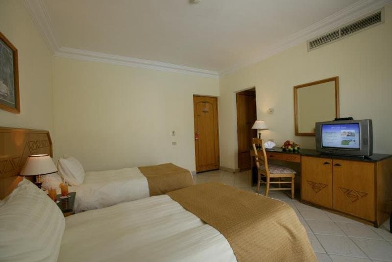 Island View Resort photo 1