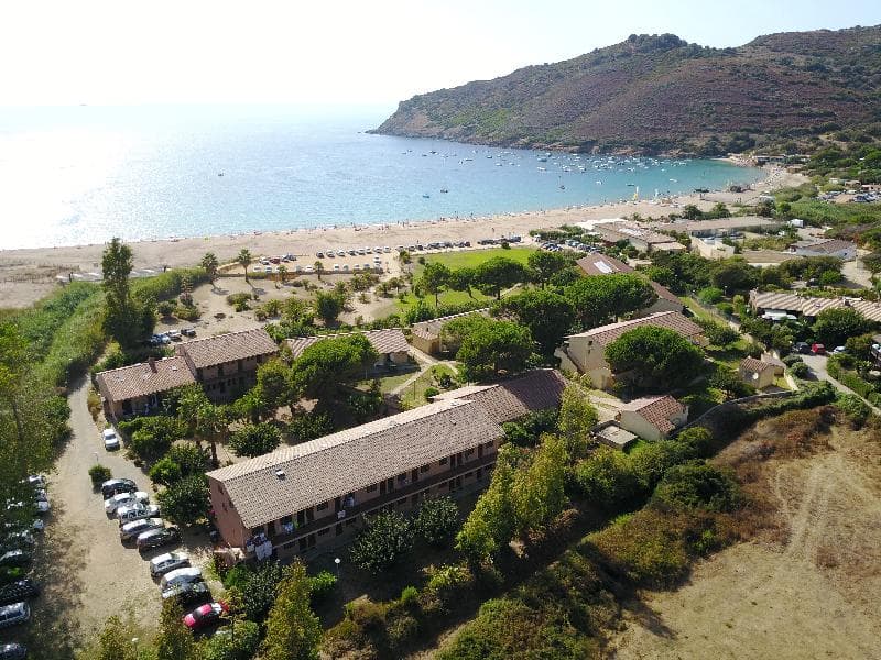 Marina Di Lava 3