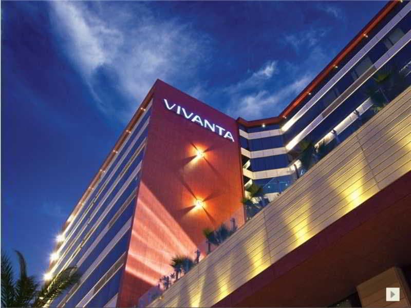 Vivanta Hyderabad Begumpet photo 1