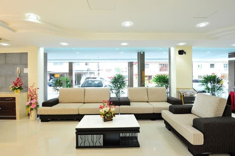 Hallmark View Hotel 5