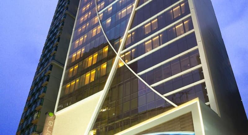 Madera Hong Kong photo 1