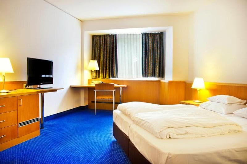 Hotel And Palais Strudlhof 5