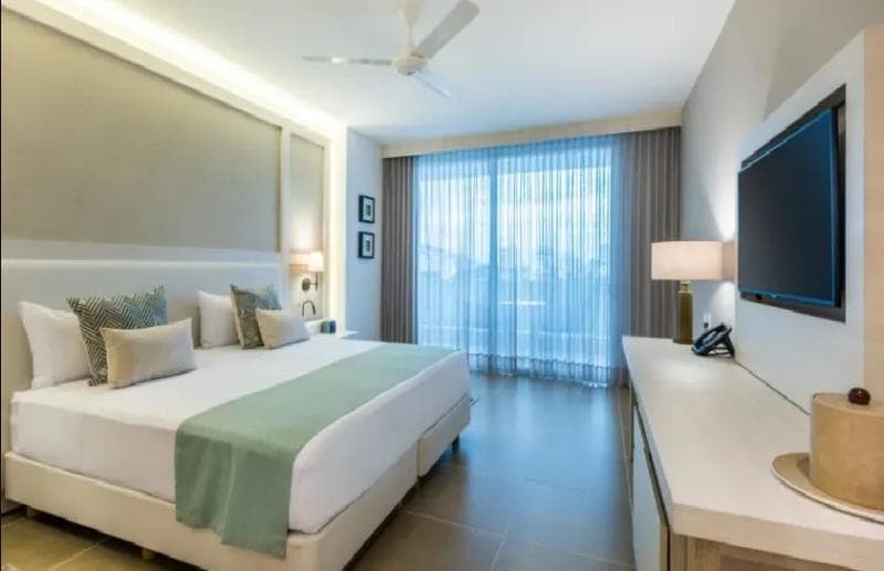 Hotel Irotama Lago 5