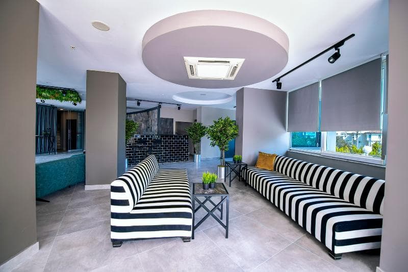 Tourist Hotel 3