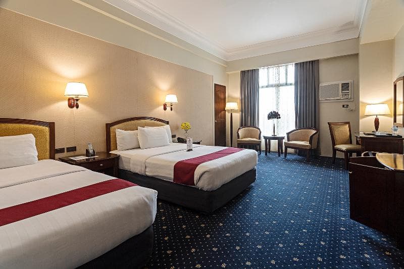 Sarrosa International Hotel and Residential Suites photo 1
