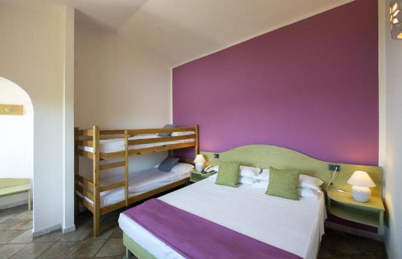 Rocca Dorada photo 1