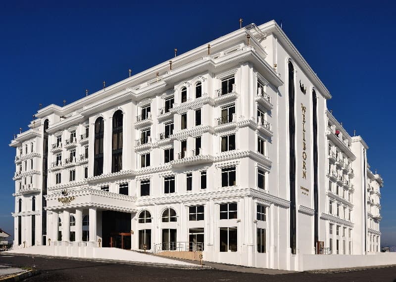 Wellborn Luxury Hotel 2