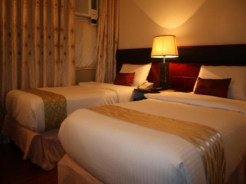 Allure Hotel And Suites 3