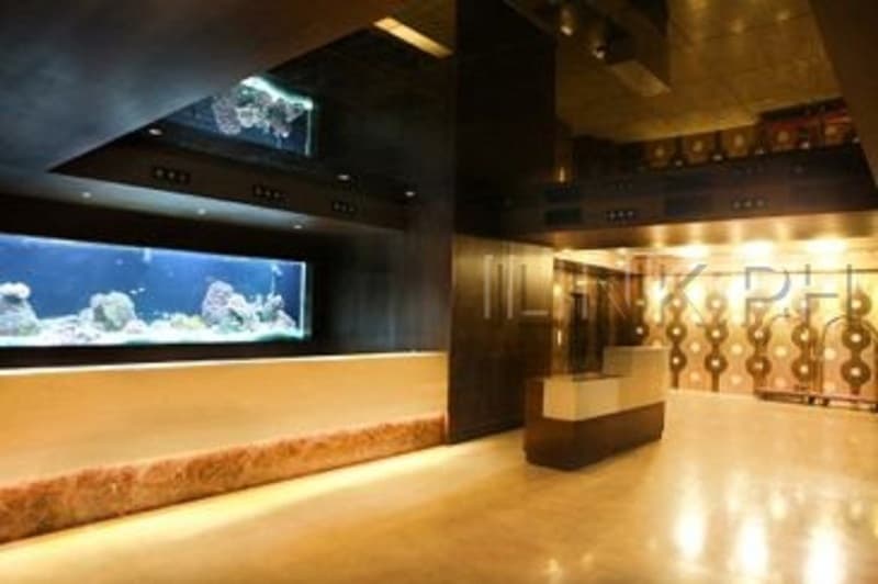 Castle Peak Hotel 5