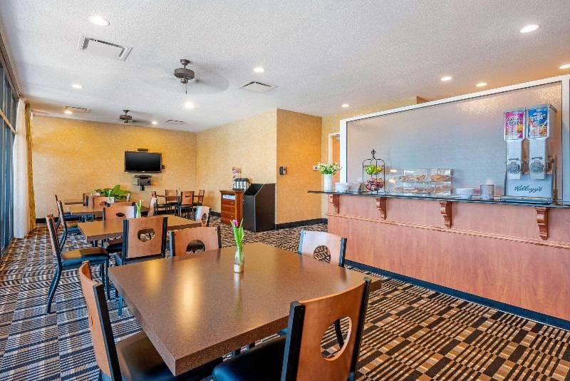 Clarion Inn Ormond Beach at Destination Daytona 3