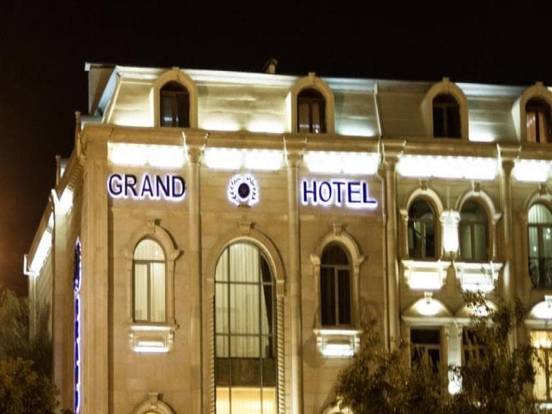 Grand Hotel 3