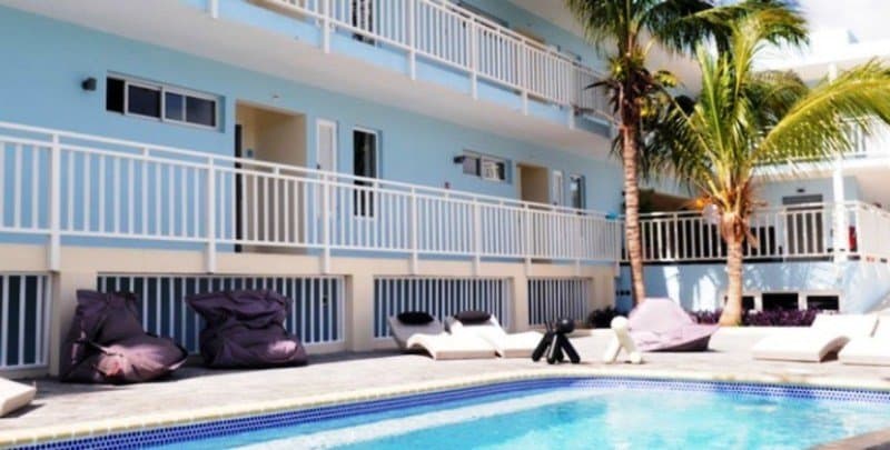 Dolphin Suites photo 1