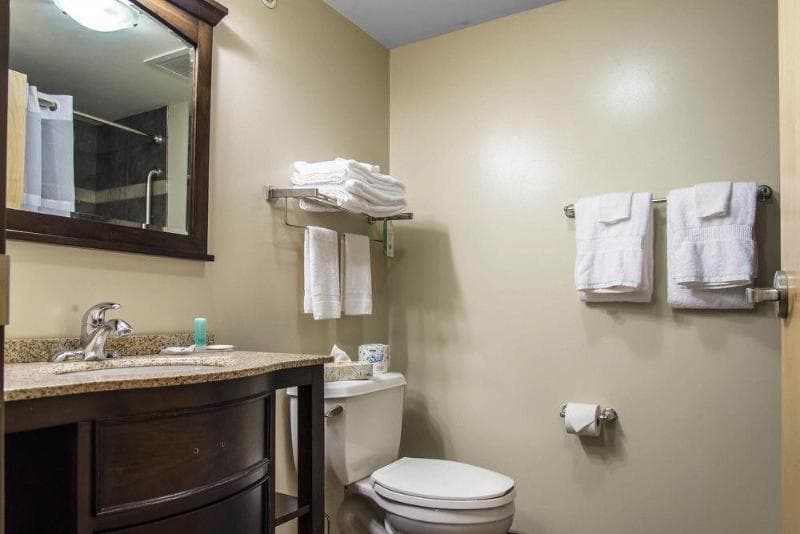 MainStay Suites Winnipeg 4