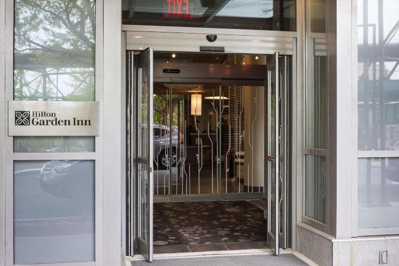 Hilton Garden Inn Long Island City New York 3