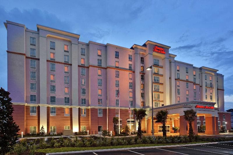 Hampton Inn & Suites Orlando Airport @ Gateway Village 3